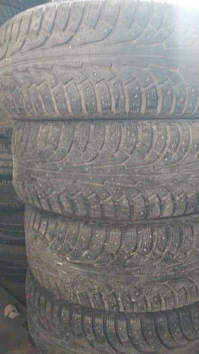 Продам зимние шины