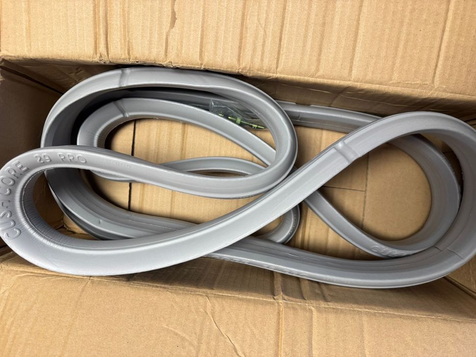 Cush Core Pro 29” + valve tubeles insertii cauciucuri ebike mtb Noi