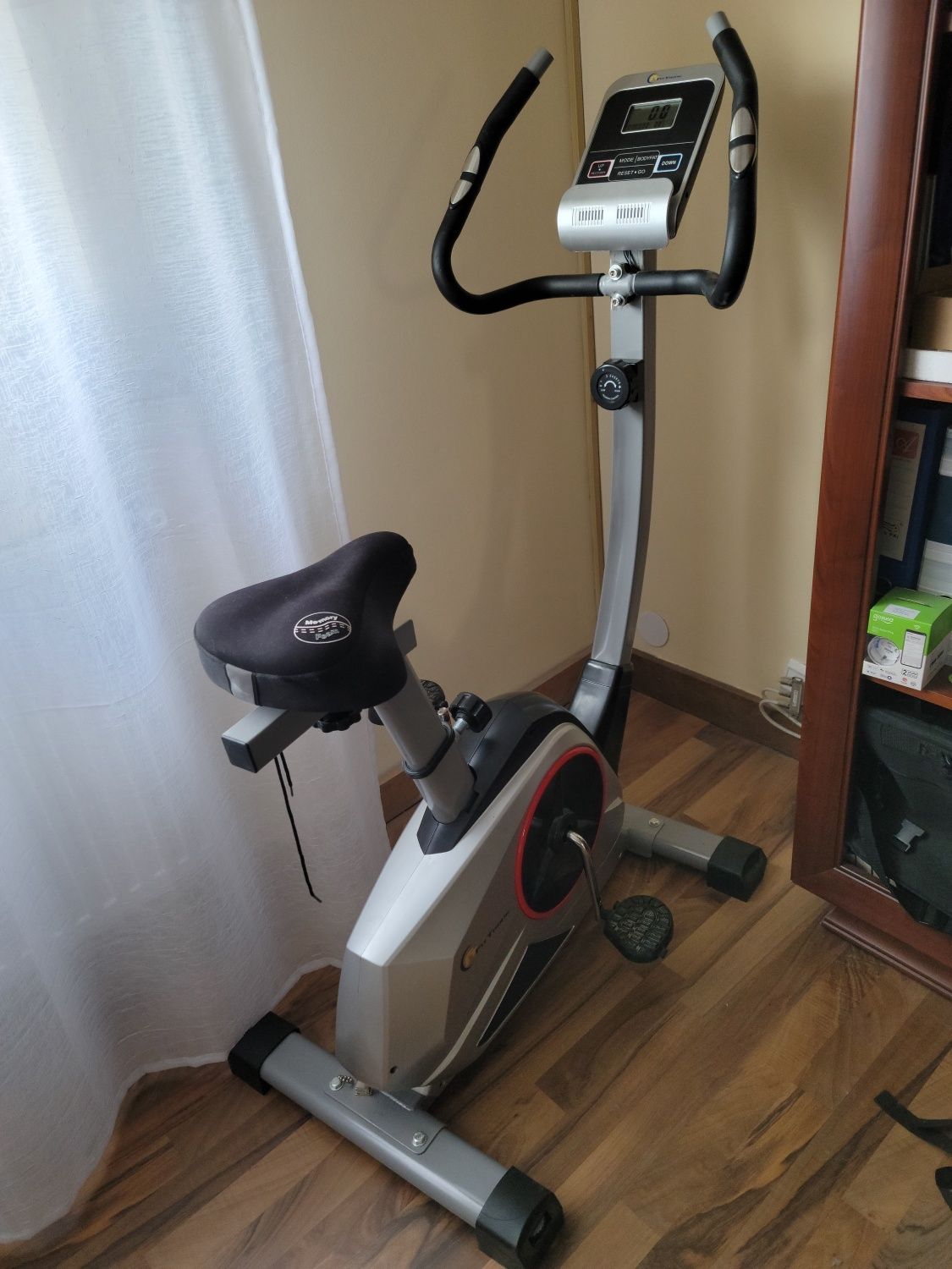 Bicicleta magnetica FitTronic 601B 100% funcțională