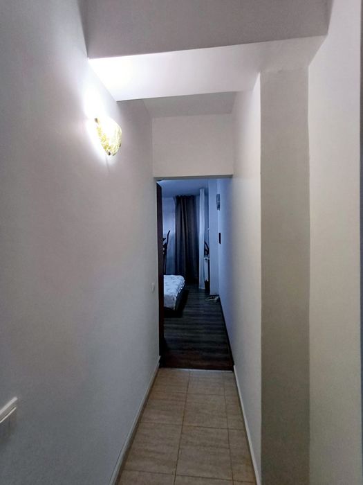 Propietar Vând apartament 3 camere la 200m de metrou Dimitrie Leonida
