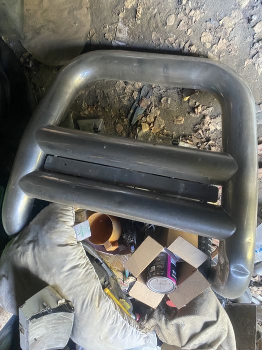 Кенгурятник немецкий универсальный