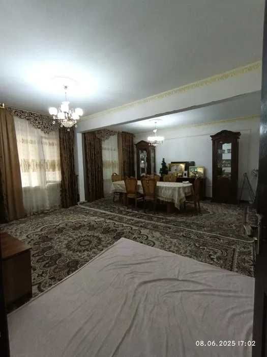 Продается 5 комнатная квартира, Район Янги Хаёт, Дустлик 2, 0837