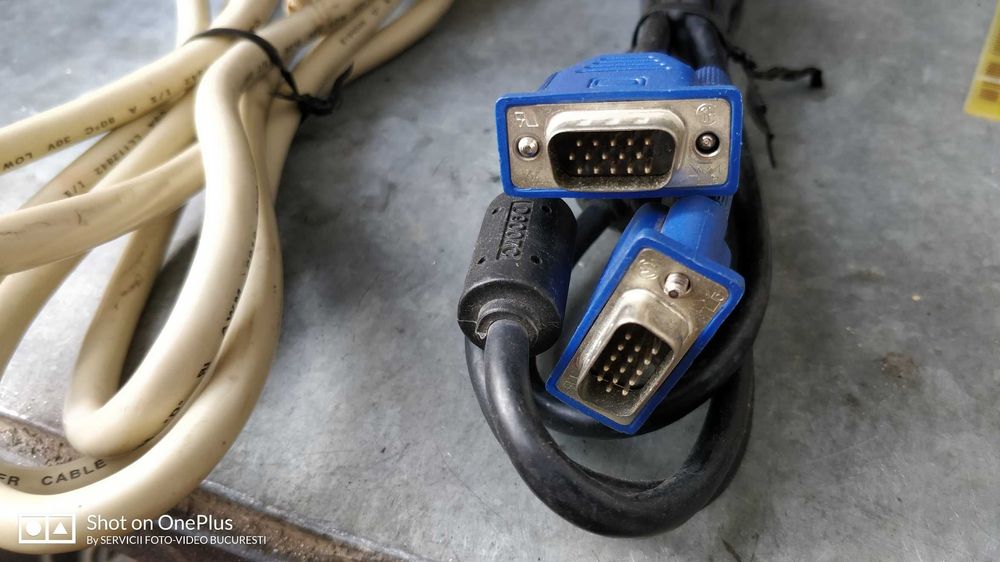 Cablu DV / VGA / Net / HDMI/Com RS 232/Imprimanta/Alimentare 220 v