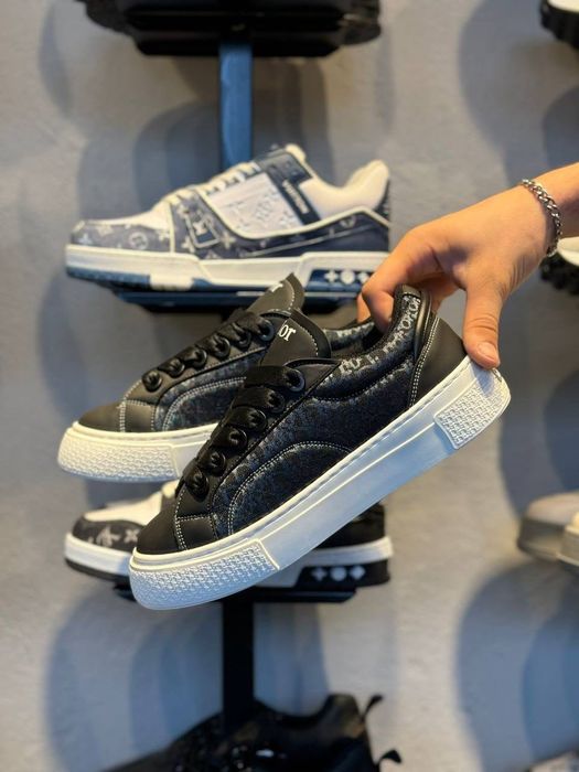Adidași Dior Low