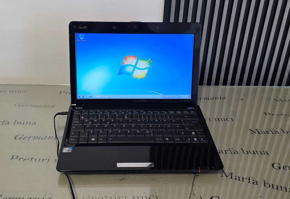 Laptop mini - Asus Eee PC black - functional,instalat