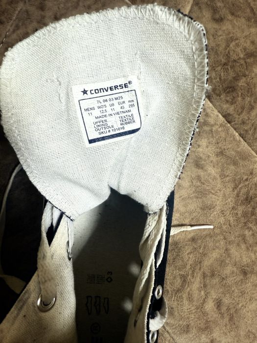 Кроссовки Converse