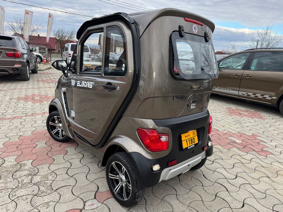 Mașina electrică Elbons 2x Locuri Stare Perfecta Proprietar