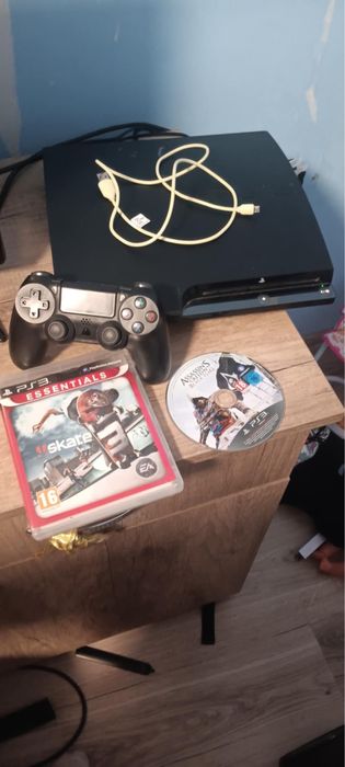 Плейстейшън 3 във  Перфектно състояние играно е само 4,5 пъти