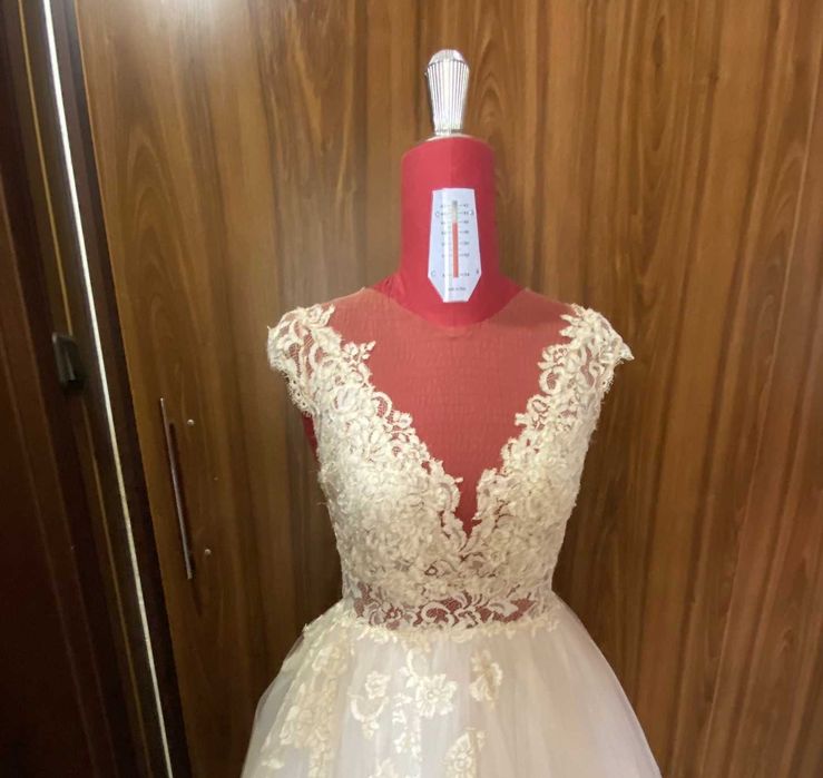 Rochie mireasa Rhea Costa