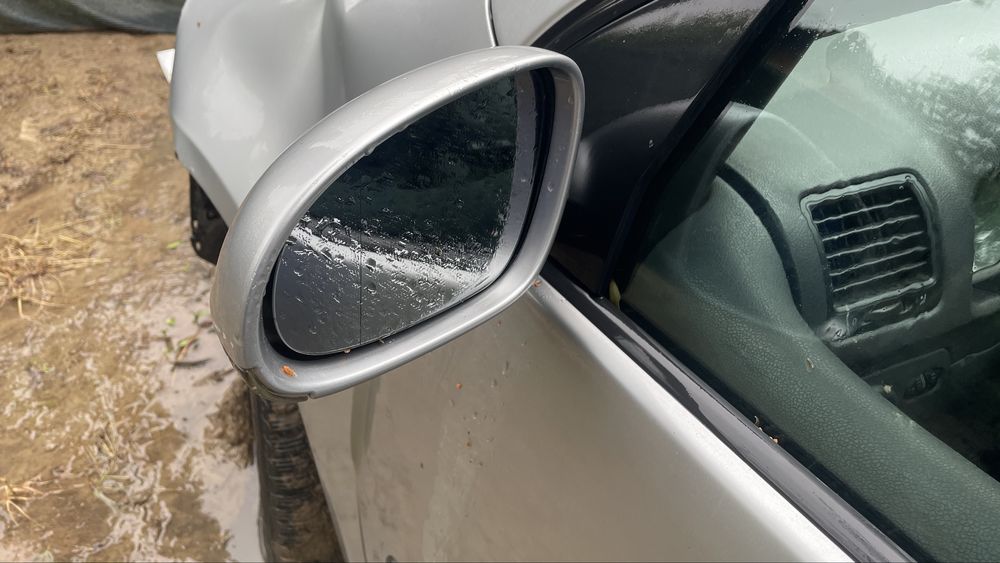 Огледало ляво VW Golf 5