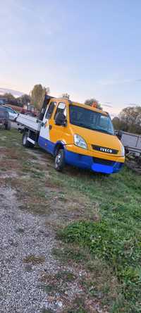 Vând Iveco cu macara