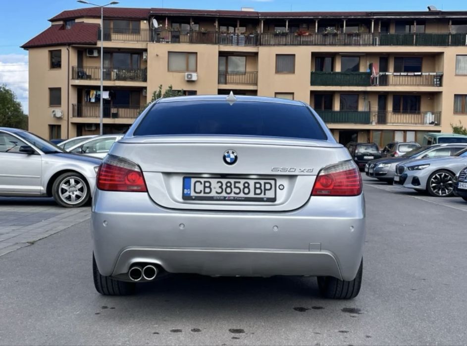 Продавам личния си автомобил bmw e60 530xd