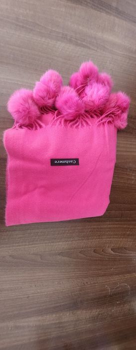 Fular roz, casmir, nou