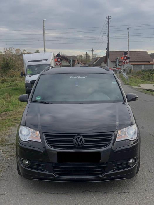 Volkswagen Touran R-line 1.9 Tdi 7 Locuri