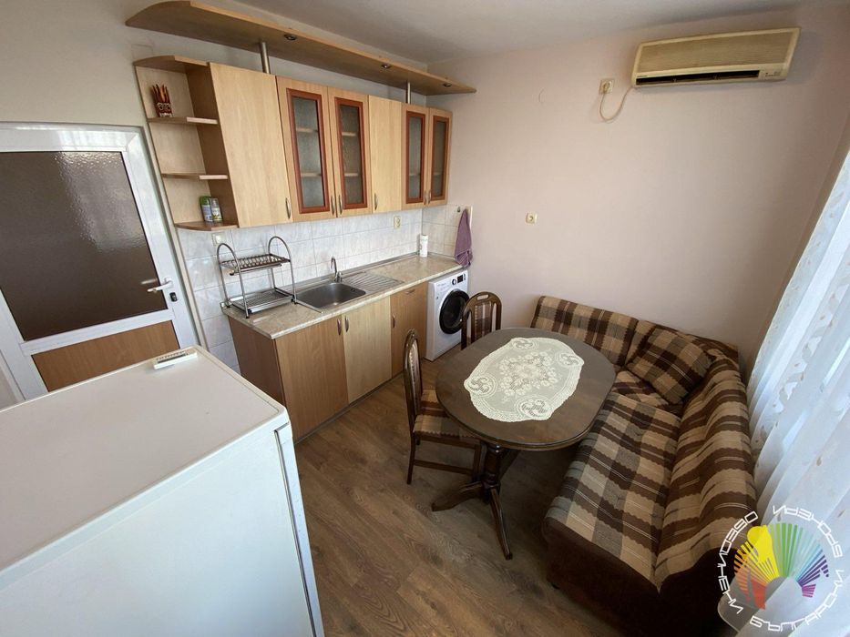 Дава се под наем Двустаен апартамент в Бургас, Лазур - 64 кв.м за 382.5 € - Снимка #13