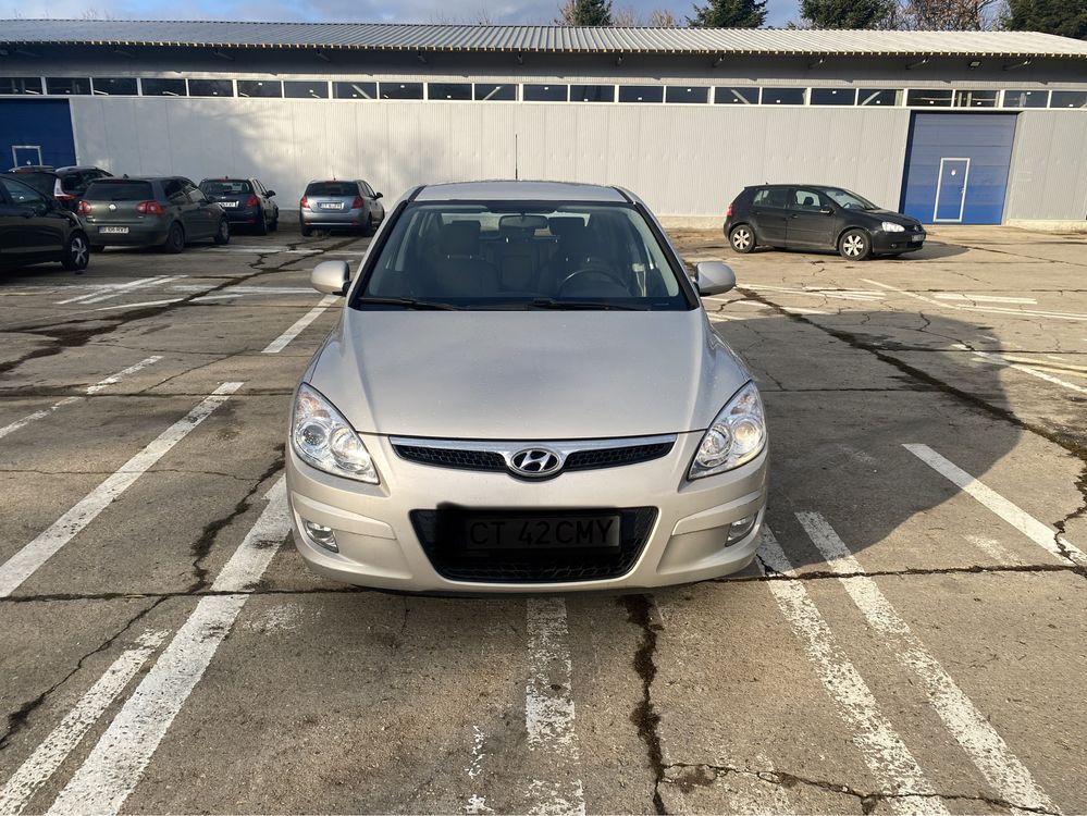 Vand Hyundai i30 1.6 Benzina An 2008