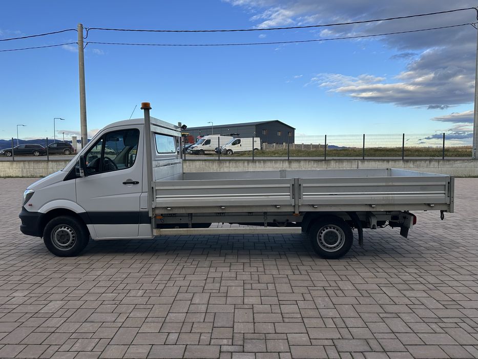 Mercedes-Benz Sprinter 319