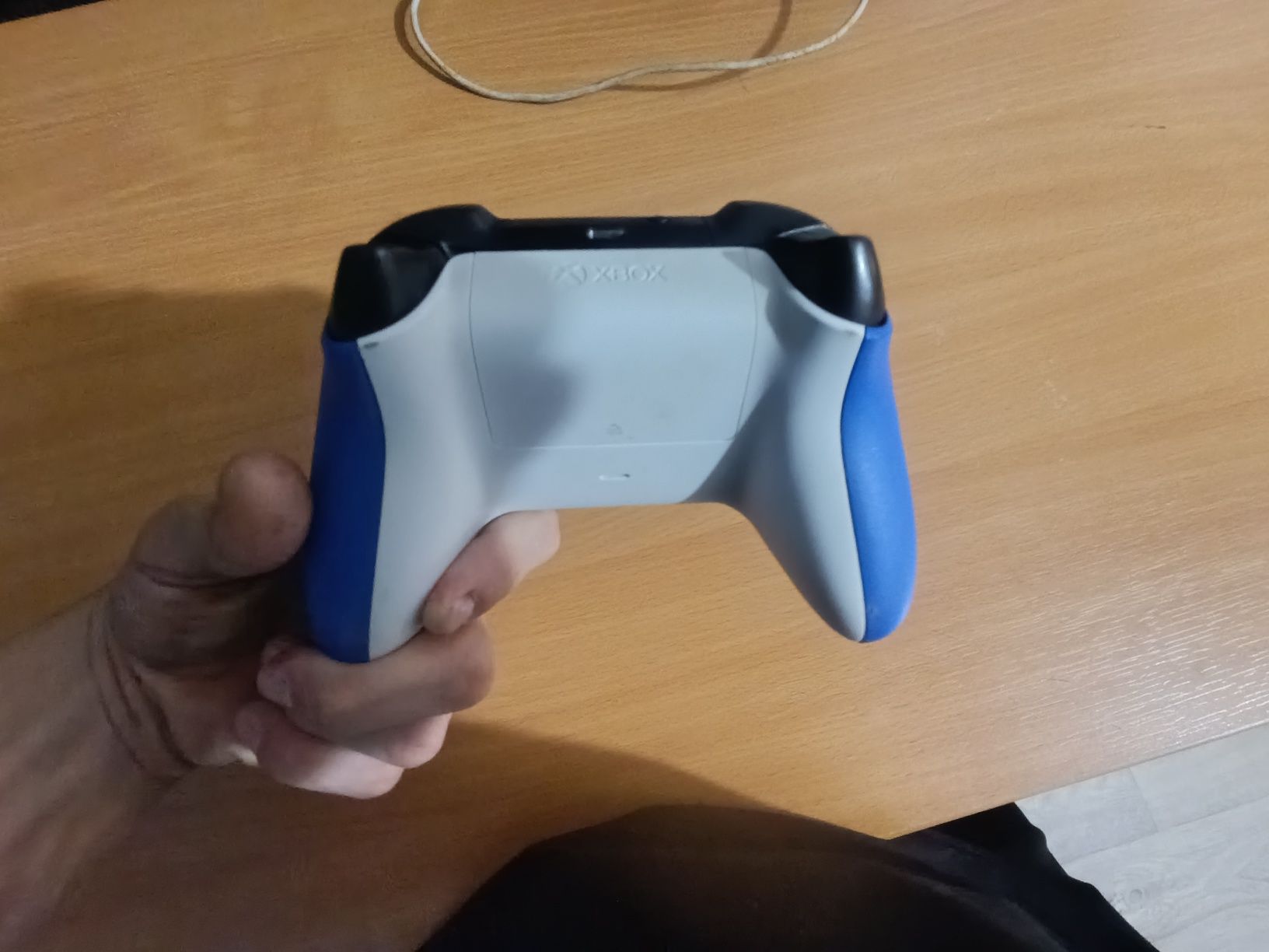 Продаю Xbox так как нужны деньги