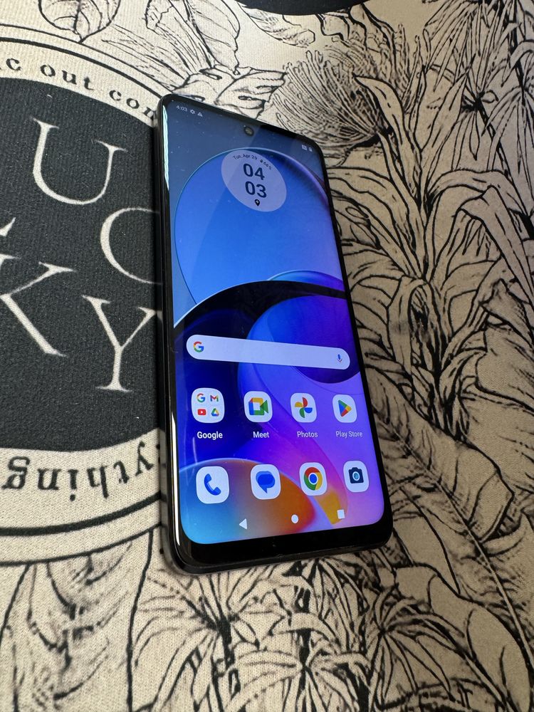Motorola Moto G14 8/256gb - отлична