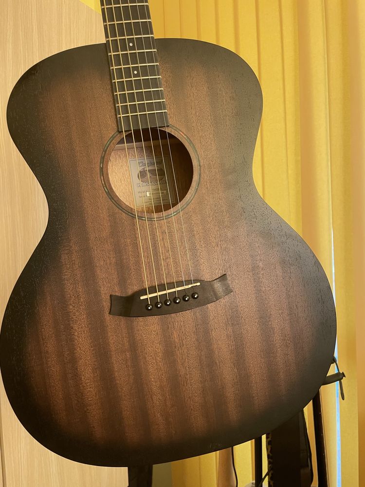 Нова Акустична китара Tanglewood