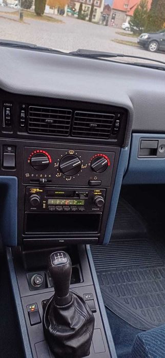 Volvo 850 din 1992 vehicul istoric