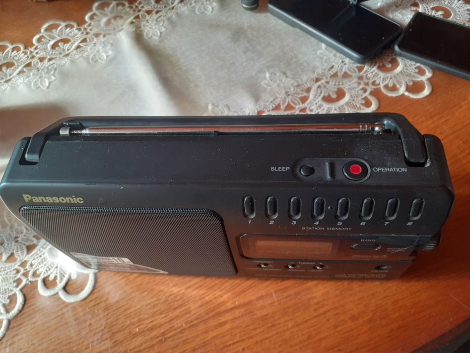 Panasonic model: RF-3700