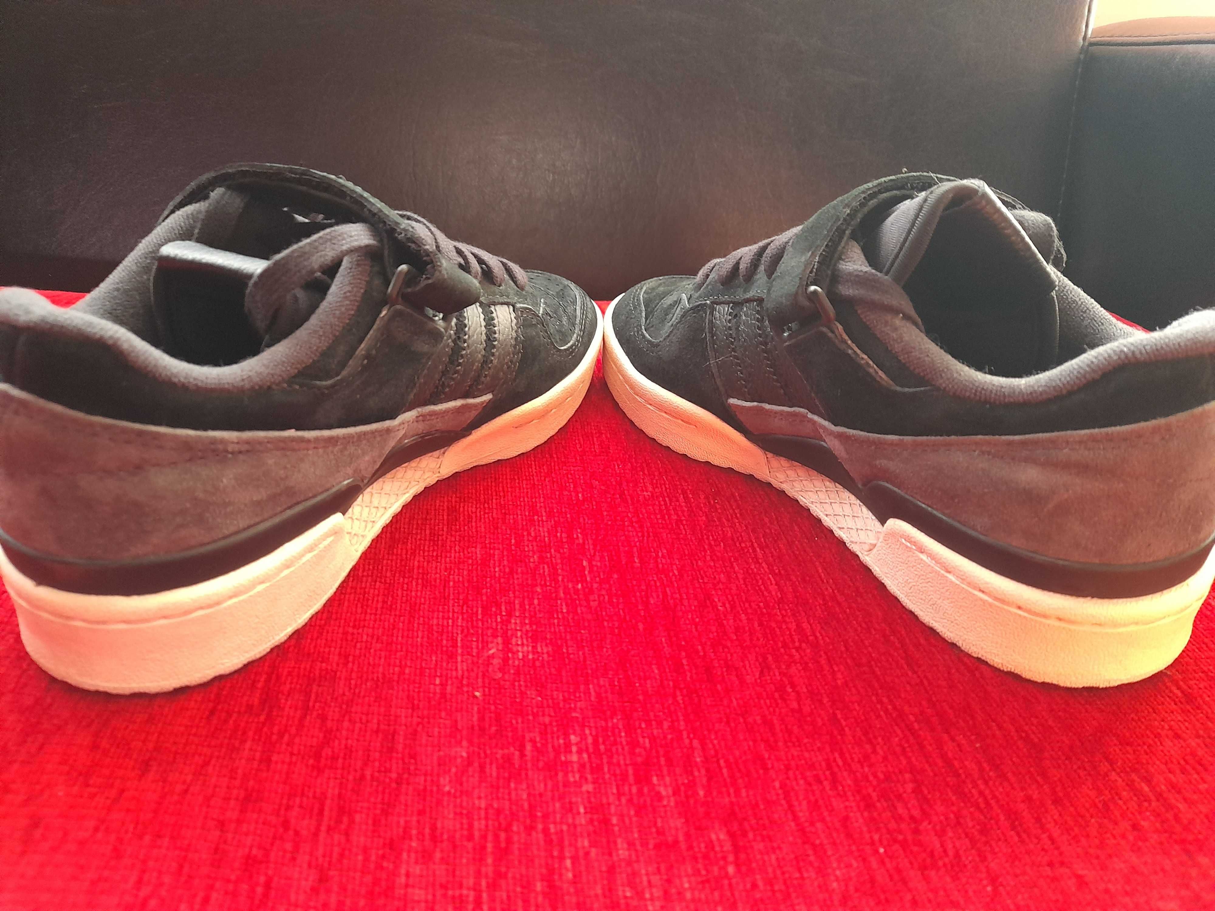 Кецове/маратонки adidas (адидас)
