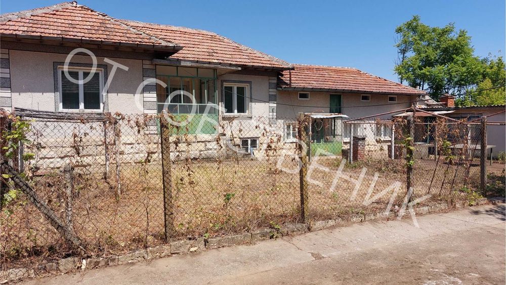 Продава се къща в с. Горно Абланово, обл.Русе 120 кв.м  – 40 000 лв