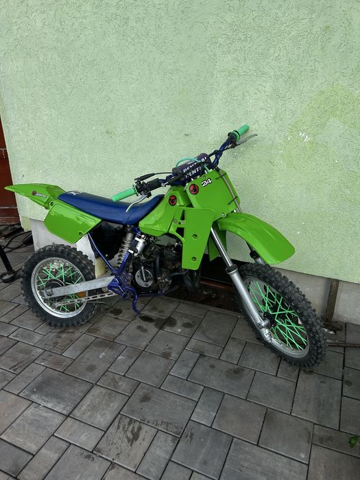 Cross kawasaki kx80 nu necesita nici o investitie