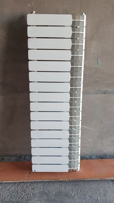 Продам Секционные радиаторы батареи б/у