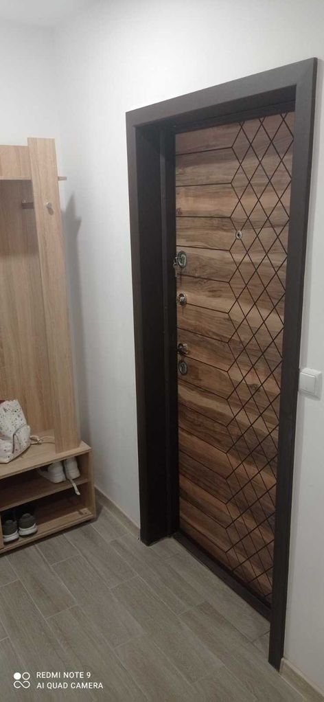 Дава се под наем Тристаен апартамент в Варна, Цветен квартал - 60 кв.м за 600 € - Снимка #4