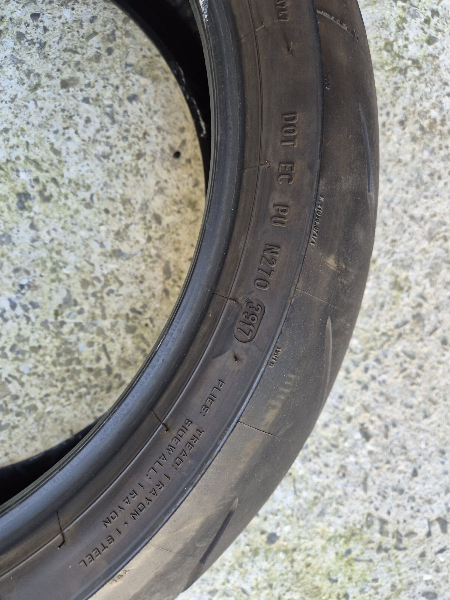 Гуми мотор Pirelli Diablo Rosso Corsa 160 80 17 и 120 70 17