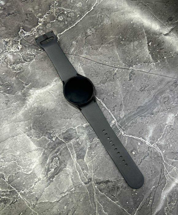 Galaxy Watch 4 ( г.Актау, 2 мкр. БЦ Орда, оф. 100) Лот 788940