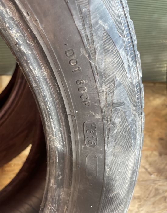 Cauciucuri  M+S in stare buna