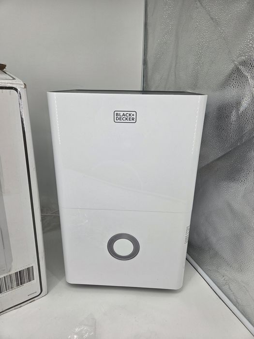 Влагоабсорбатор -Изсушител за въздух Black & Decker BXDH20E, 20 л/ден,