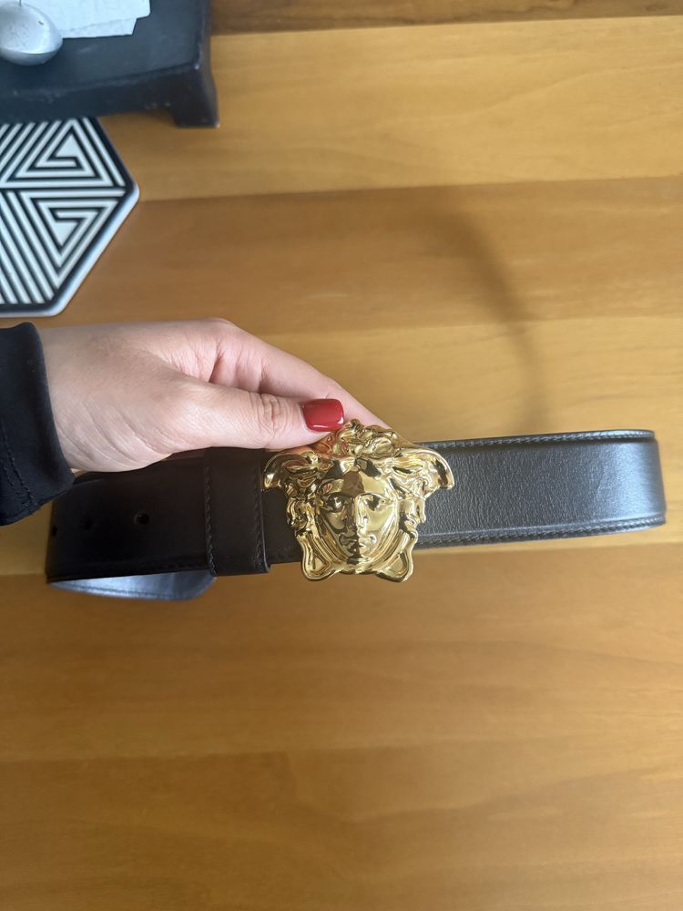 Оригинален колан Versace