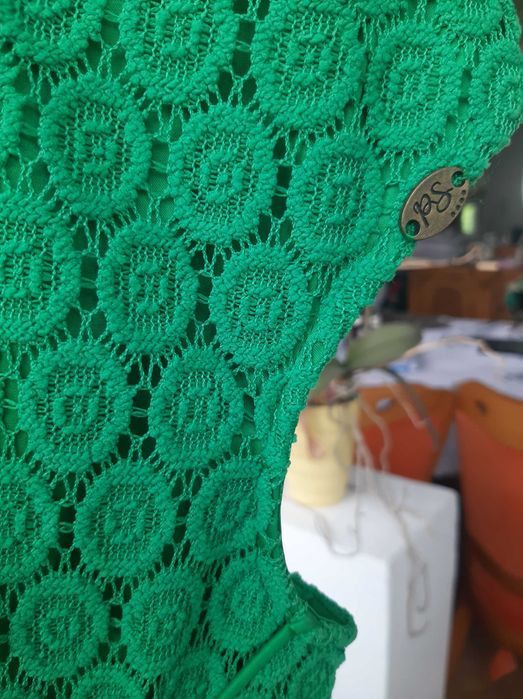 Rochie verde de dantela