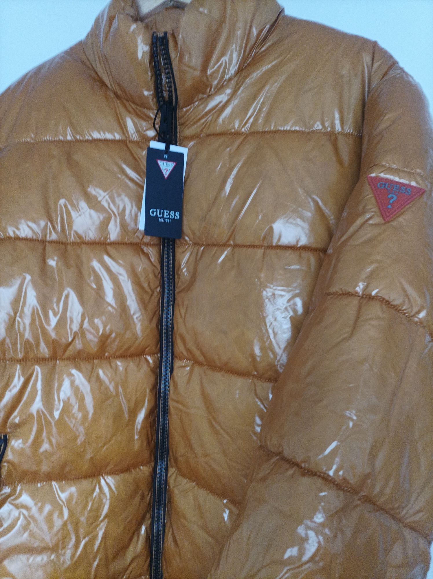 Guess XL пухено яке