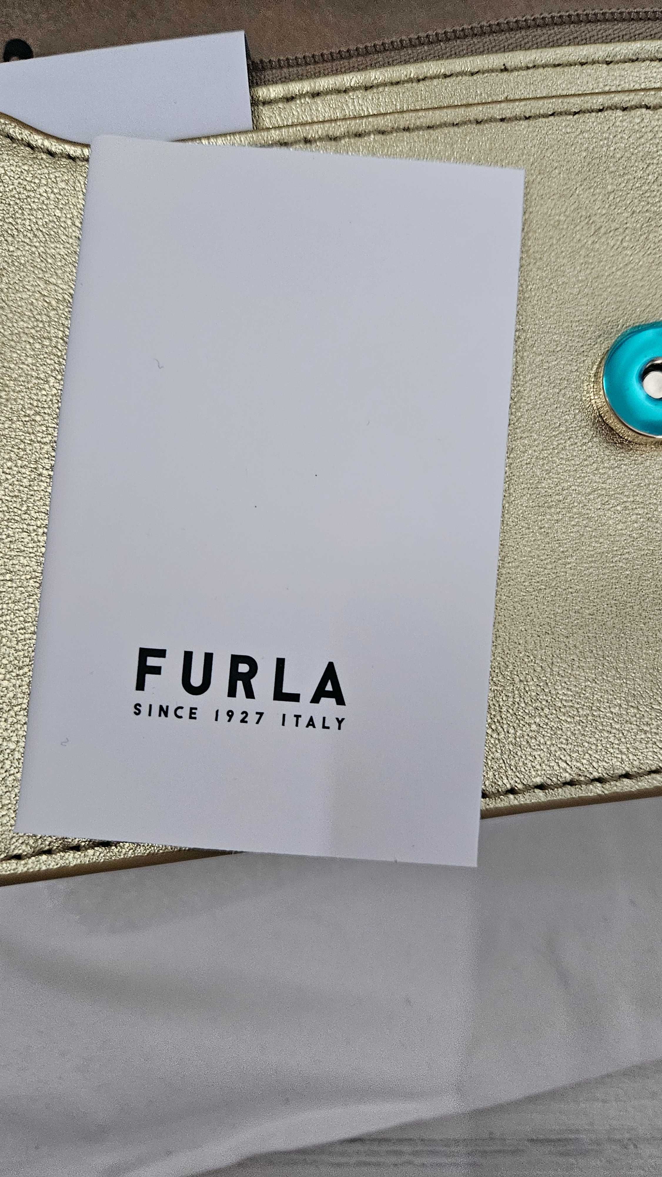 Дамска чанта Furla, златист цвят