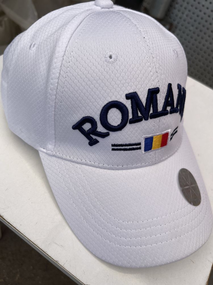 Sapca romania culoarea alba