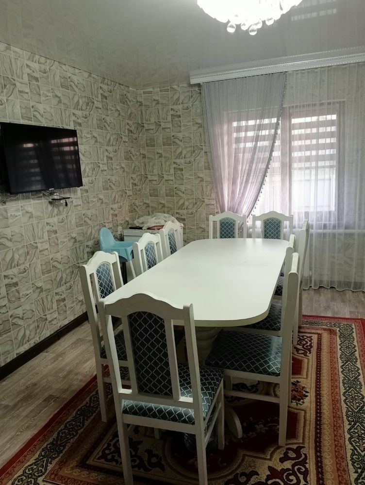Столы со стульями 100000