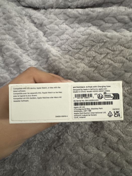 AirPods 2 в перфектно техническо състояние-ОРИГИНАЛНИ