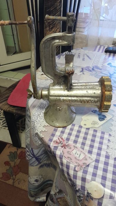 Ръчна машина за мелене