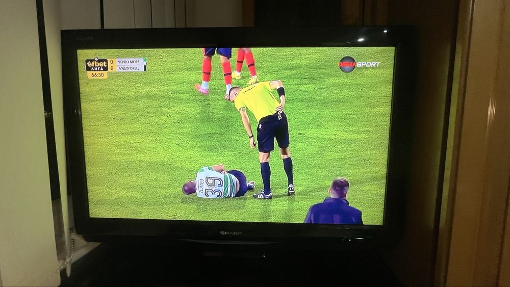 Телевизор Sharp Aquos 32”