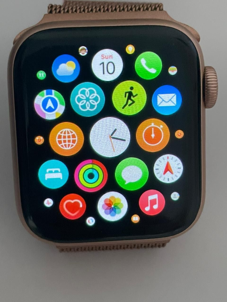Apple watsh часы 9.5.2 модель A2293