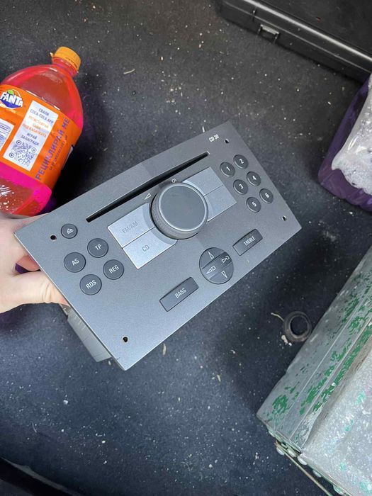 Радио Opel Astra H Gtc