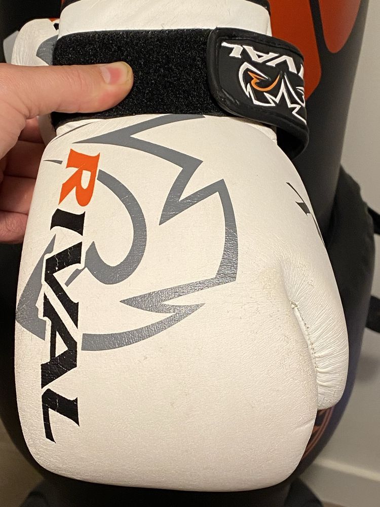mănuși de box Rival mărimea XS (pentru copii)