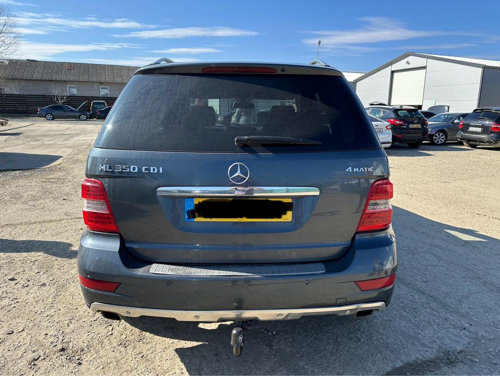 Bara spate completa Mercedes ML W164 Facelift 2011