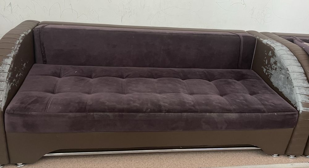 Диван 3-местный, 2-местный и 1-местное кресло