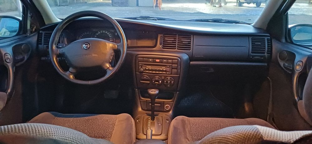 Opel Vectra b 18 benzină
